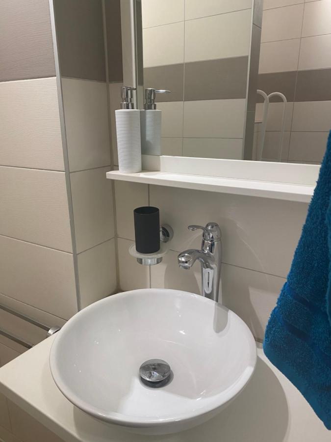 Tatra Apartment By The Danube Fully Accessible 布达佩斯 外观 照片